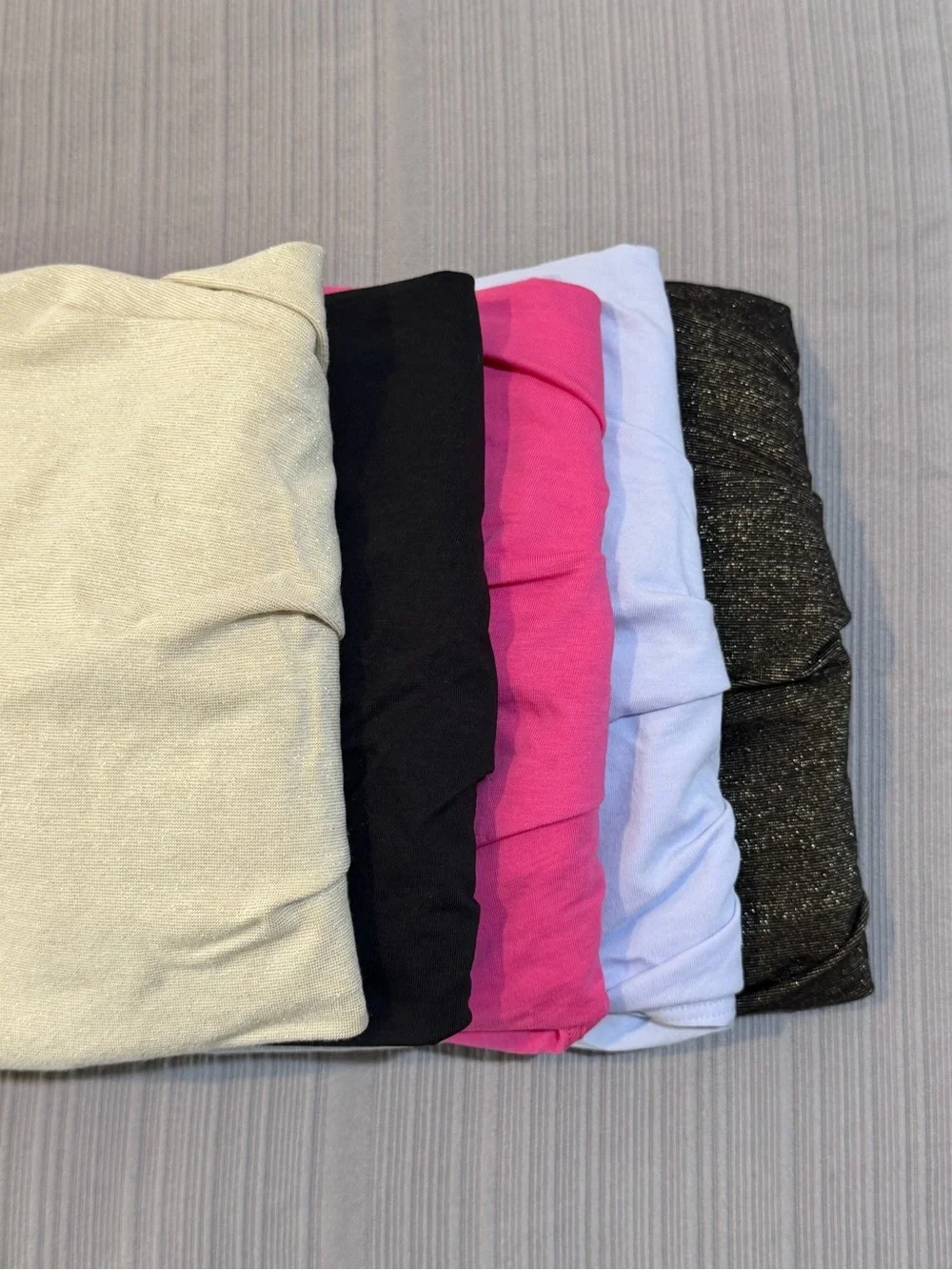 NWOT LULULEMON CRESCENT TEE TWIST FRONT WAIST LENGTH BLACK SHIMMER SPARK SIZE 4